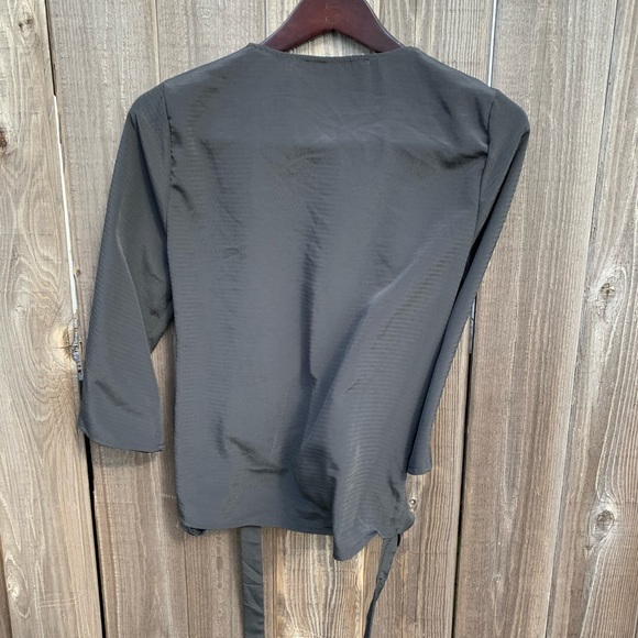 Charcoal gray wrap top - Picture 5 of 5